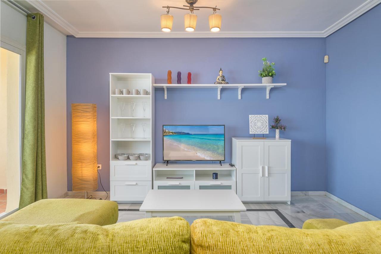 Sea Blue Apartment - Frente Al Mar ベナルマデナ エクステリア 写真