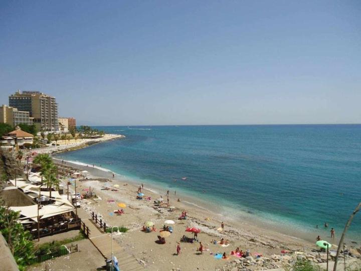Sea Blue Apartment - Frente Al Mar ベナルマデナ エクステリア 写真